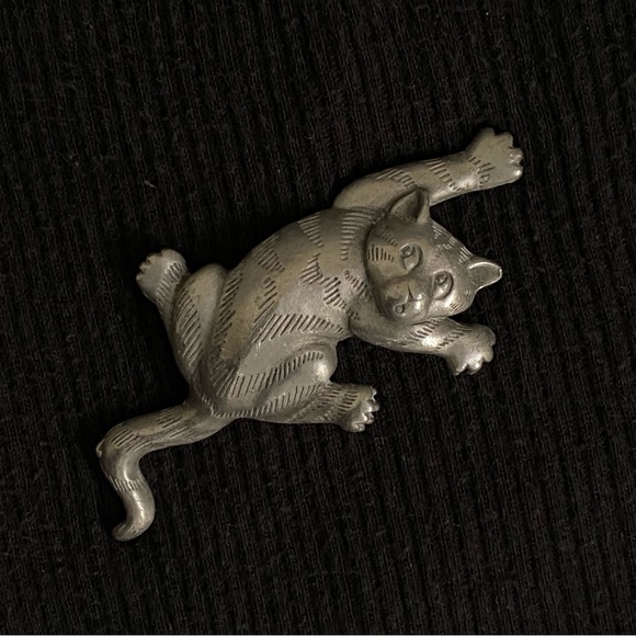 Jewelry - 1988 JJ Jonette Pewter Cat Brooch Vintage